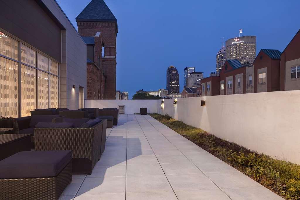 Homewood Suites By Hilton Indianapolis Downtown Iupui Exterior photo